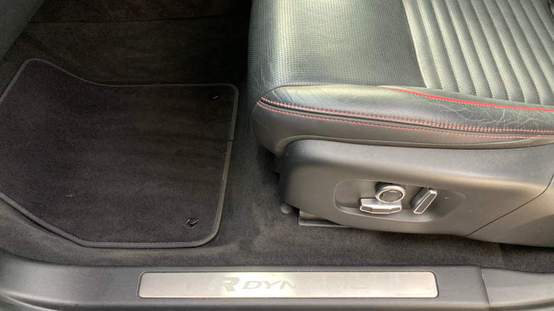 Land Rover Discovery Sport 1.5 P300e Urban Edition 5dr Auto [5 Seat] Station Wagon